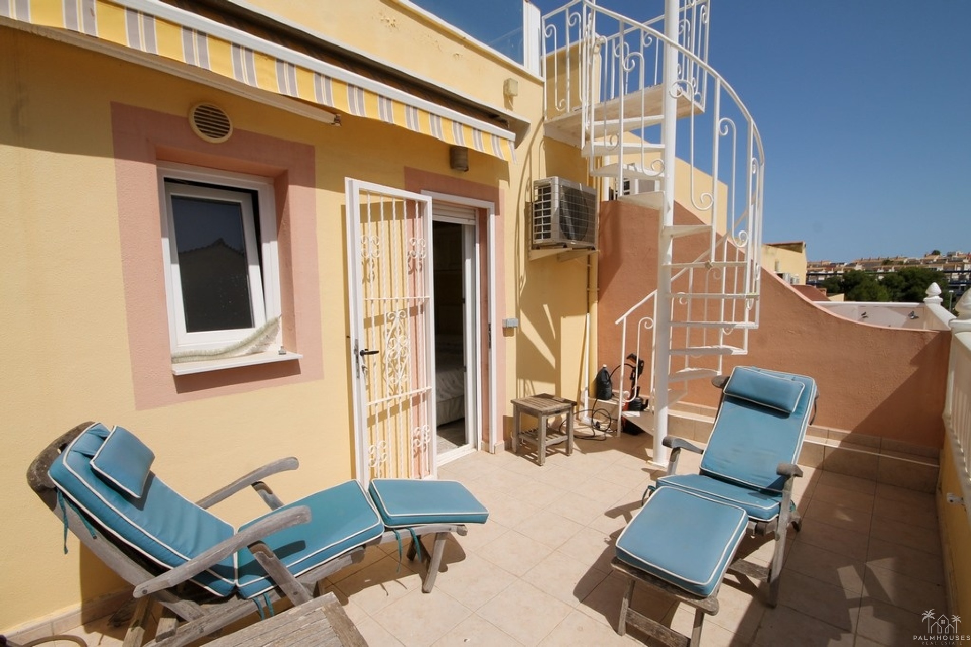 Resale - House - Orihuela Costa
