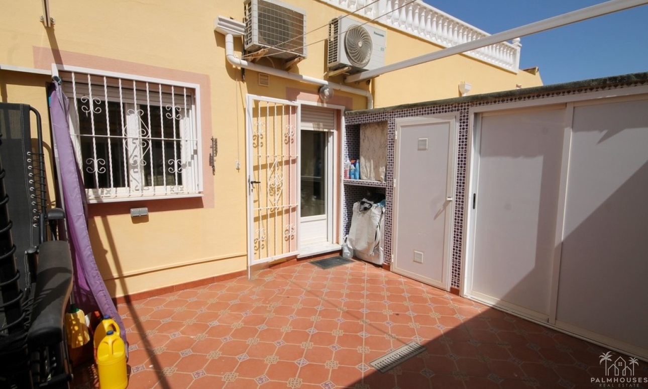 Resale - House - Orihuela Costa