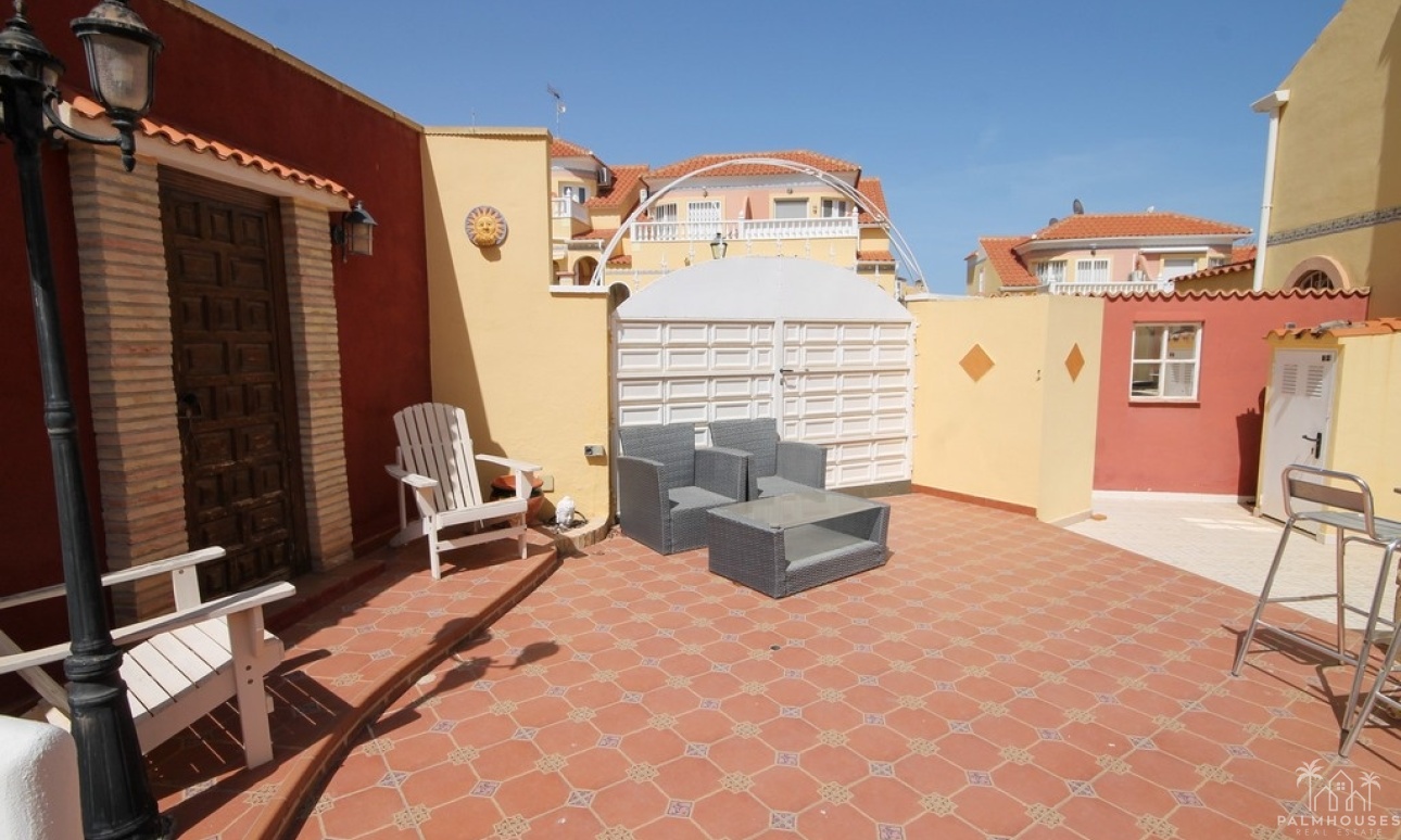 Resale - House - Orihuela Costa