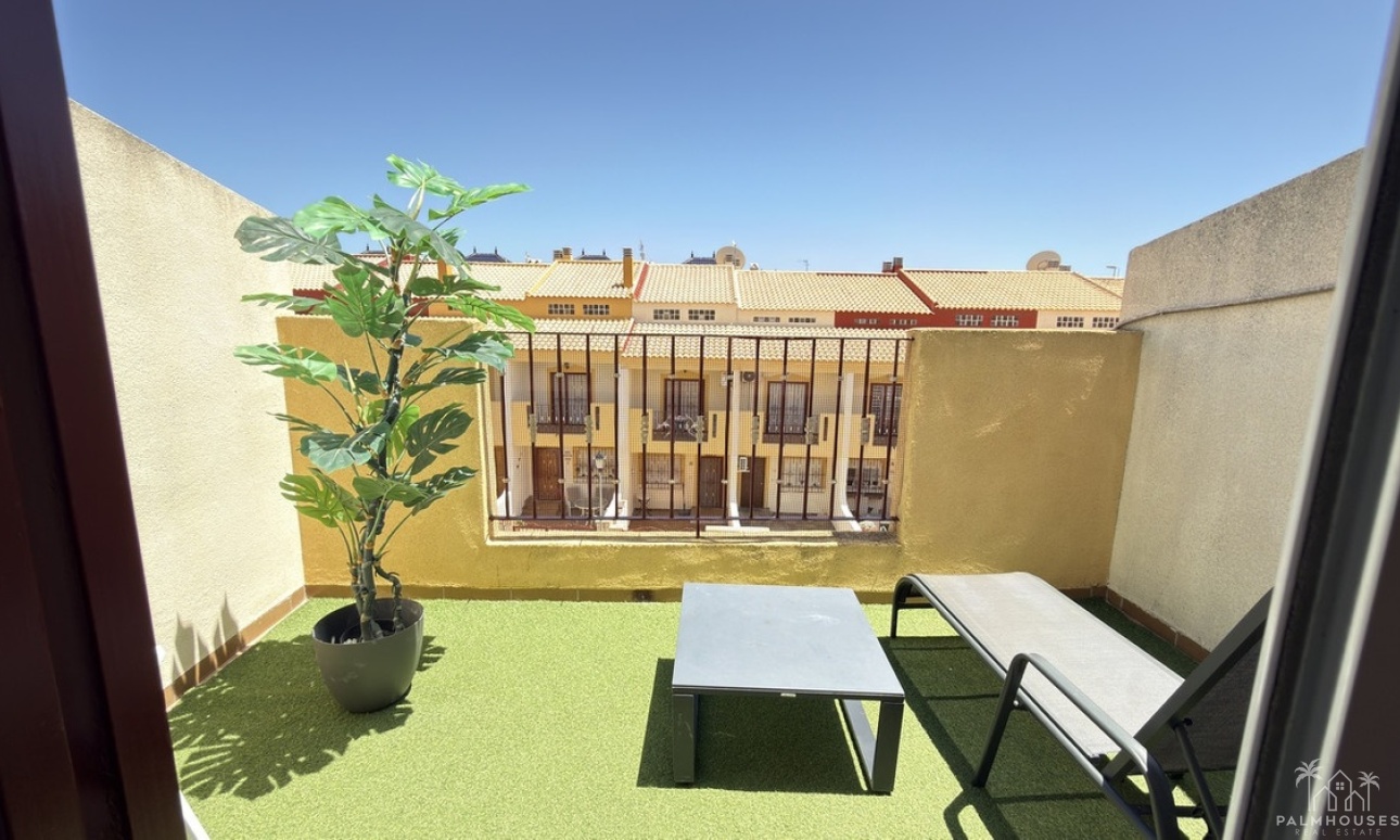 Resale - House - Orihuela - La Zenia