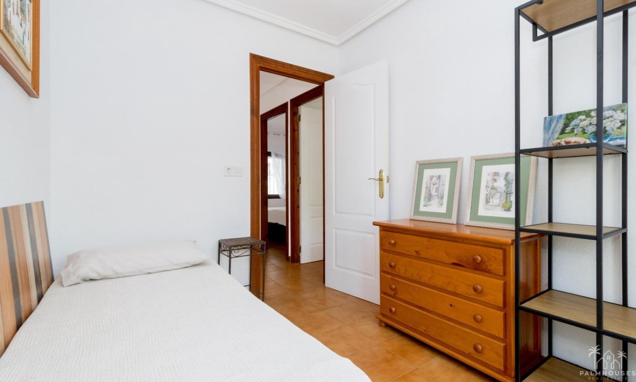 Resale - House - Orihuela - La Zenia