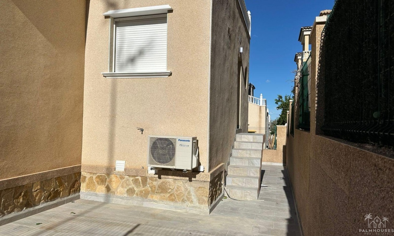 Resale - House - Orihuela - Villamartin