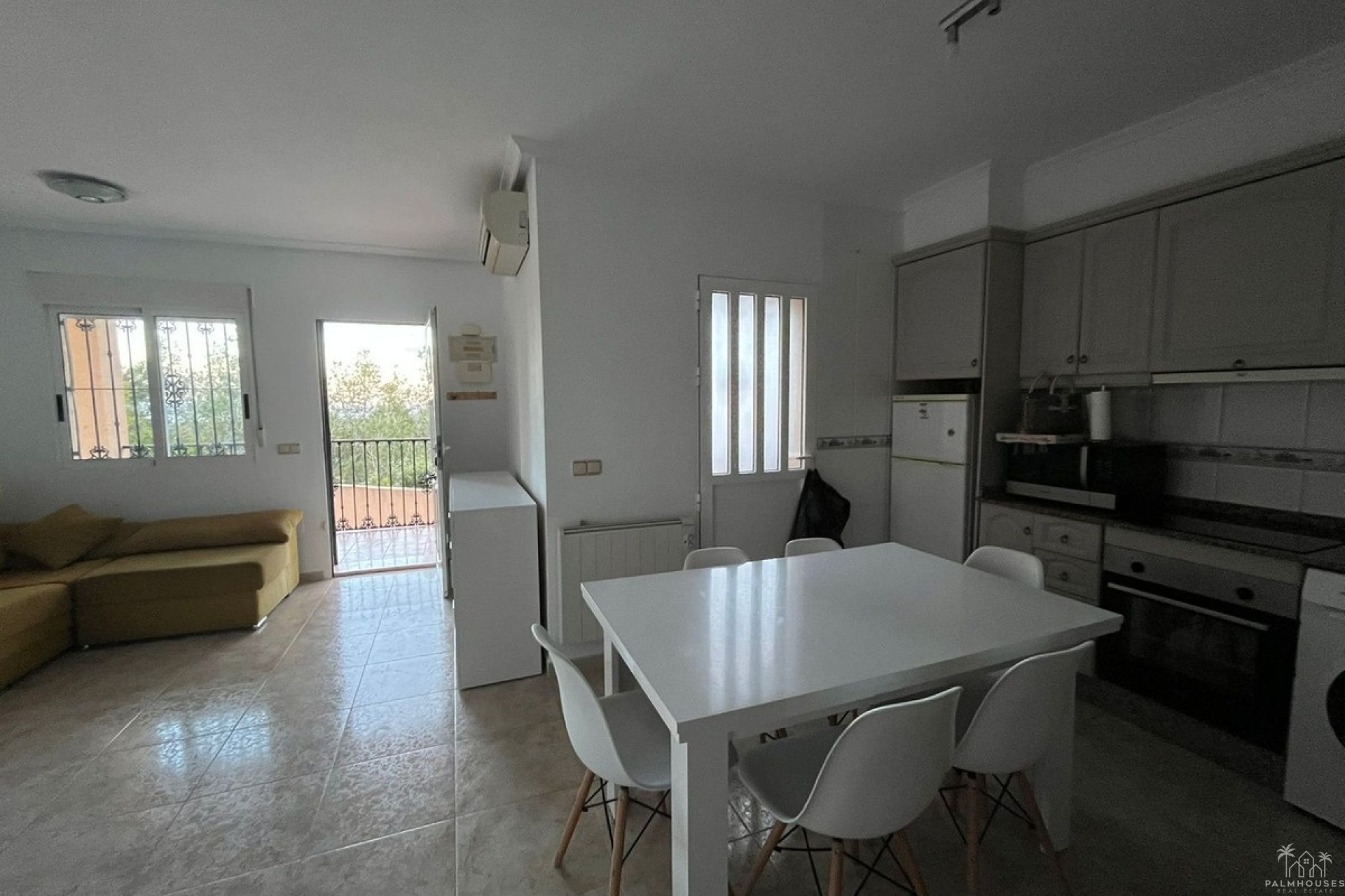 Resale - House - Orihuela - Villamartin