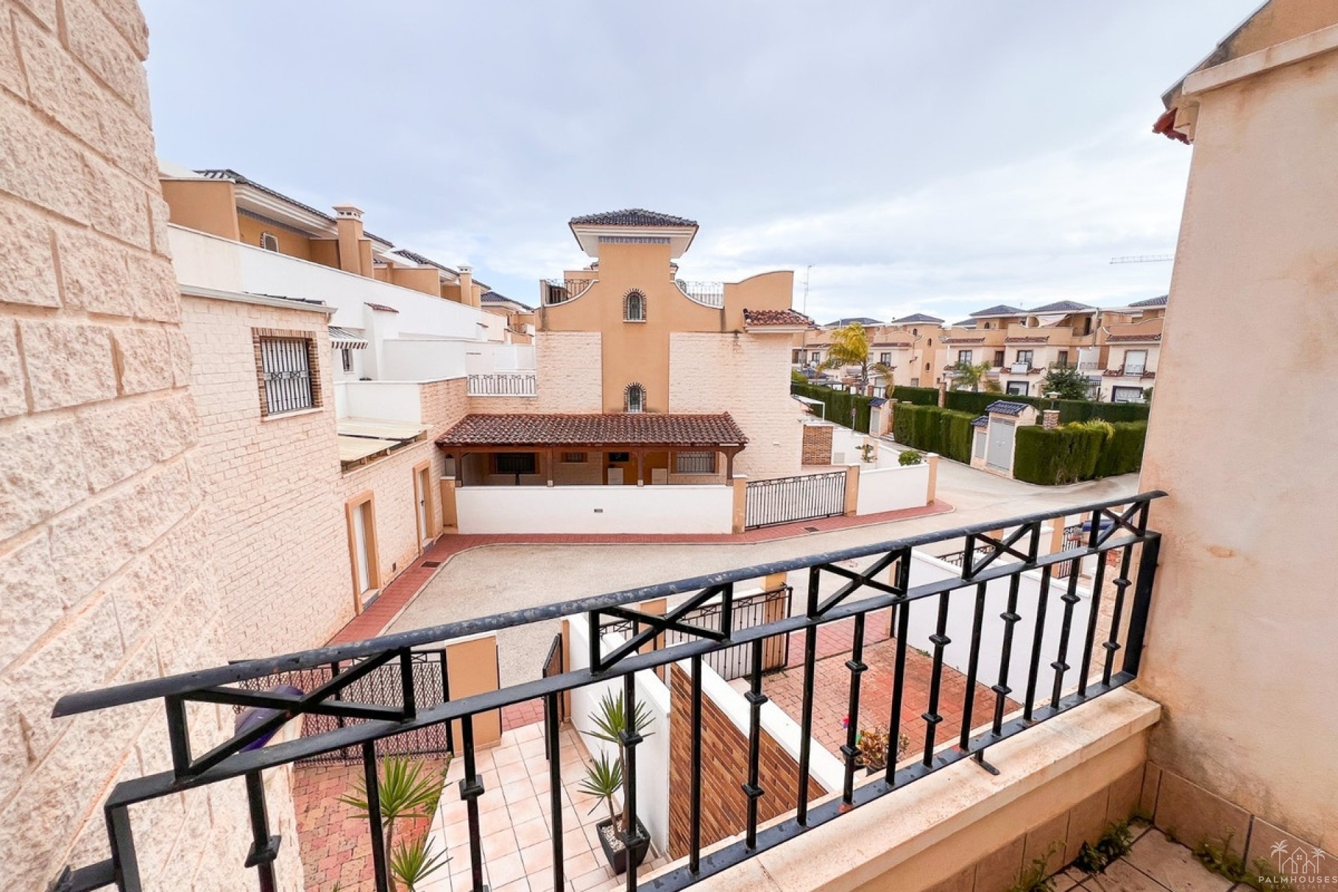 Resale - House - Pilar de La Horadada - Pilar de la Horadada Centro