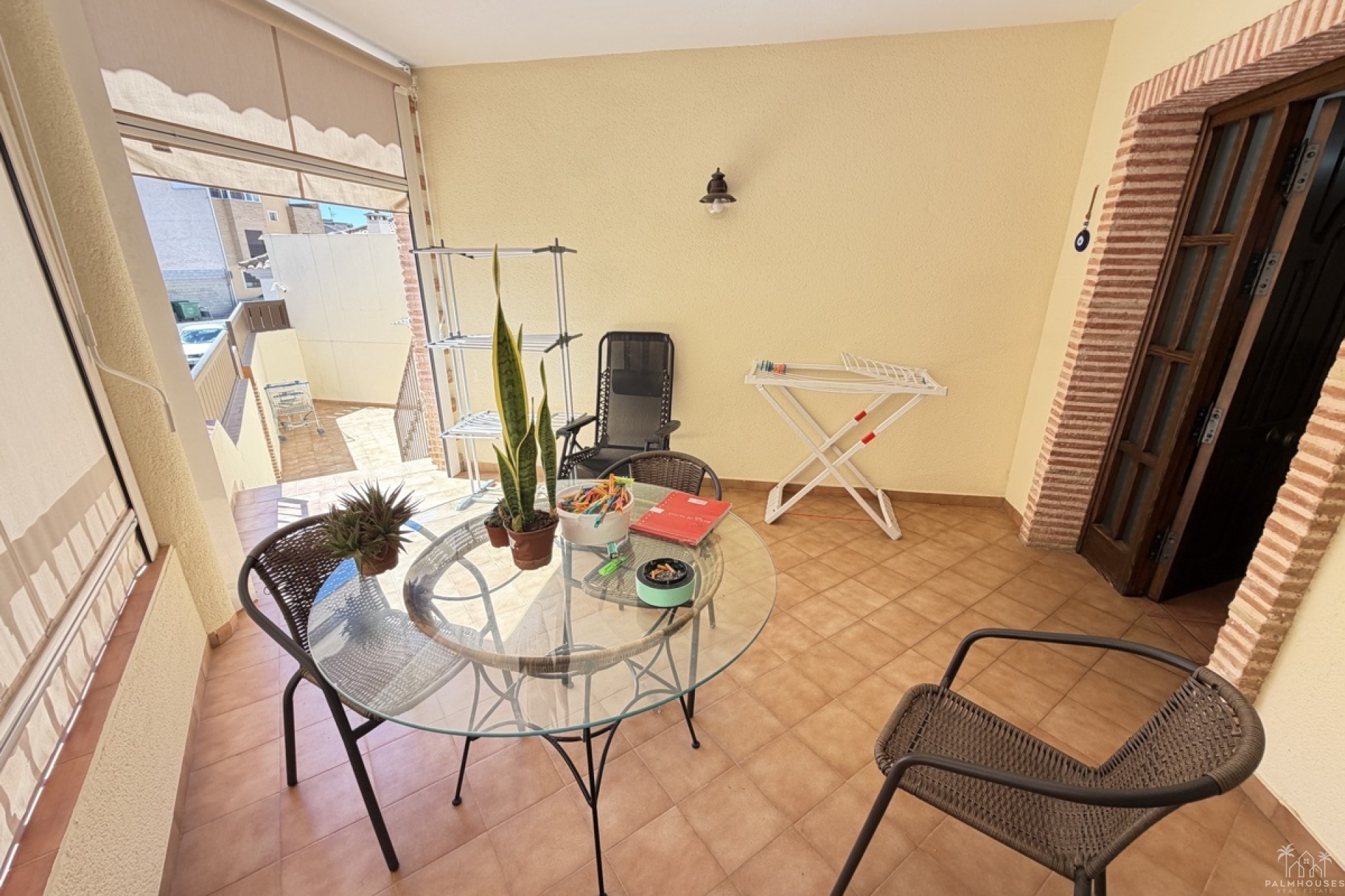 Resale - House - Pilar De La Horradada