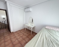 Resale - House - Pilar De La Horradada