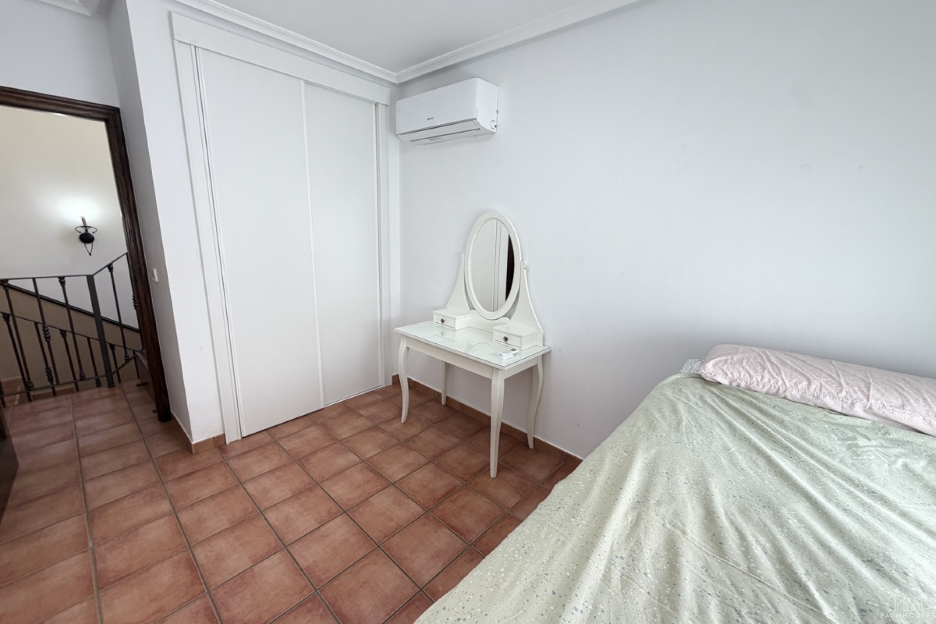 Resale - House - Pilar De La Horradada