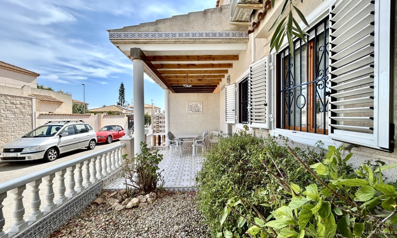 Resale - House - Playa Flamenca - Costa Blanca