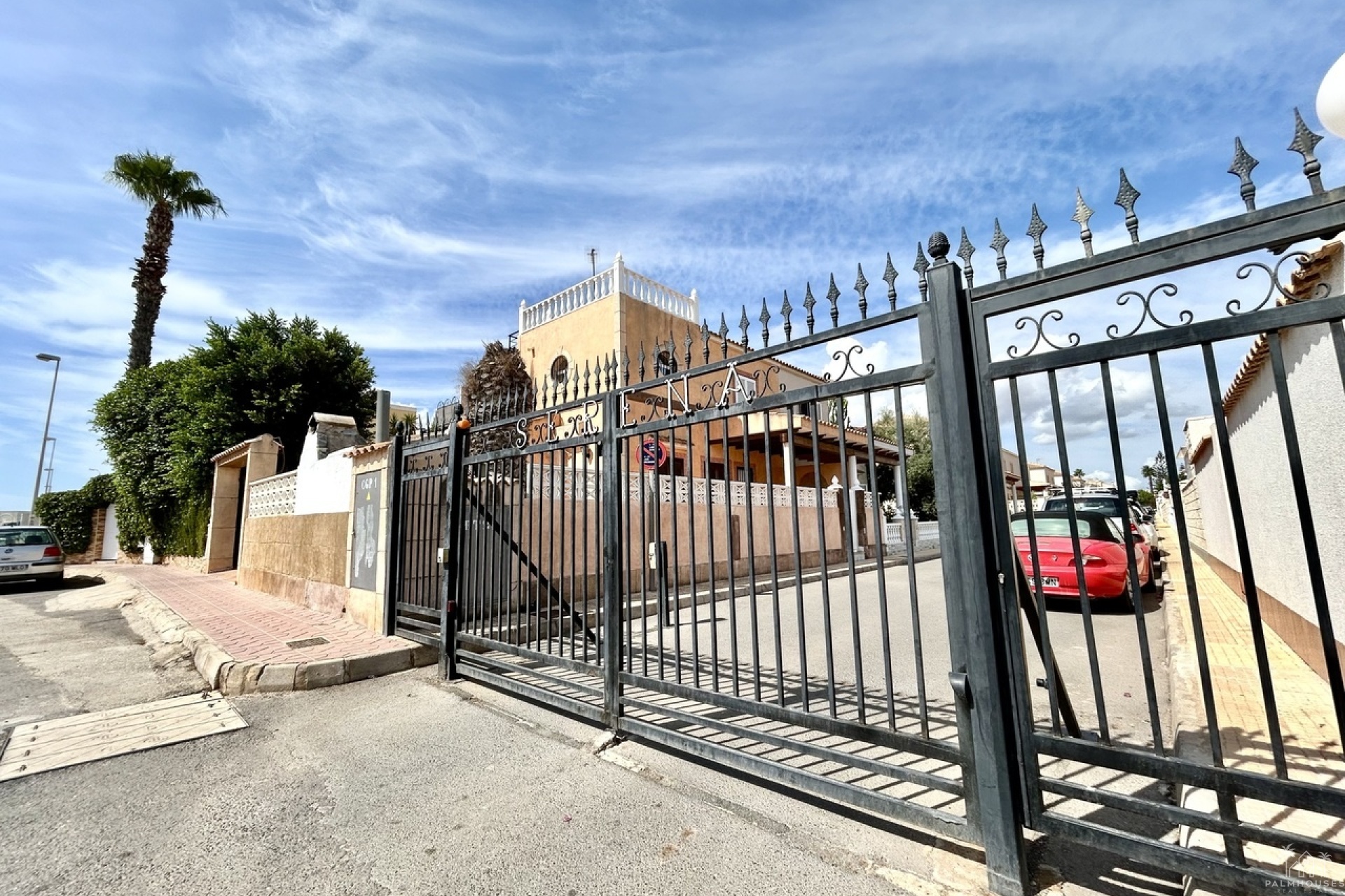 Resale - House - Playa Flamenca - Costa Blanca