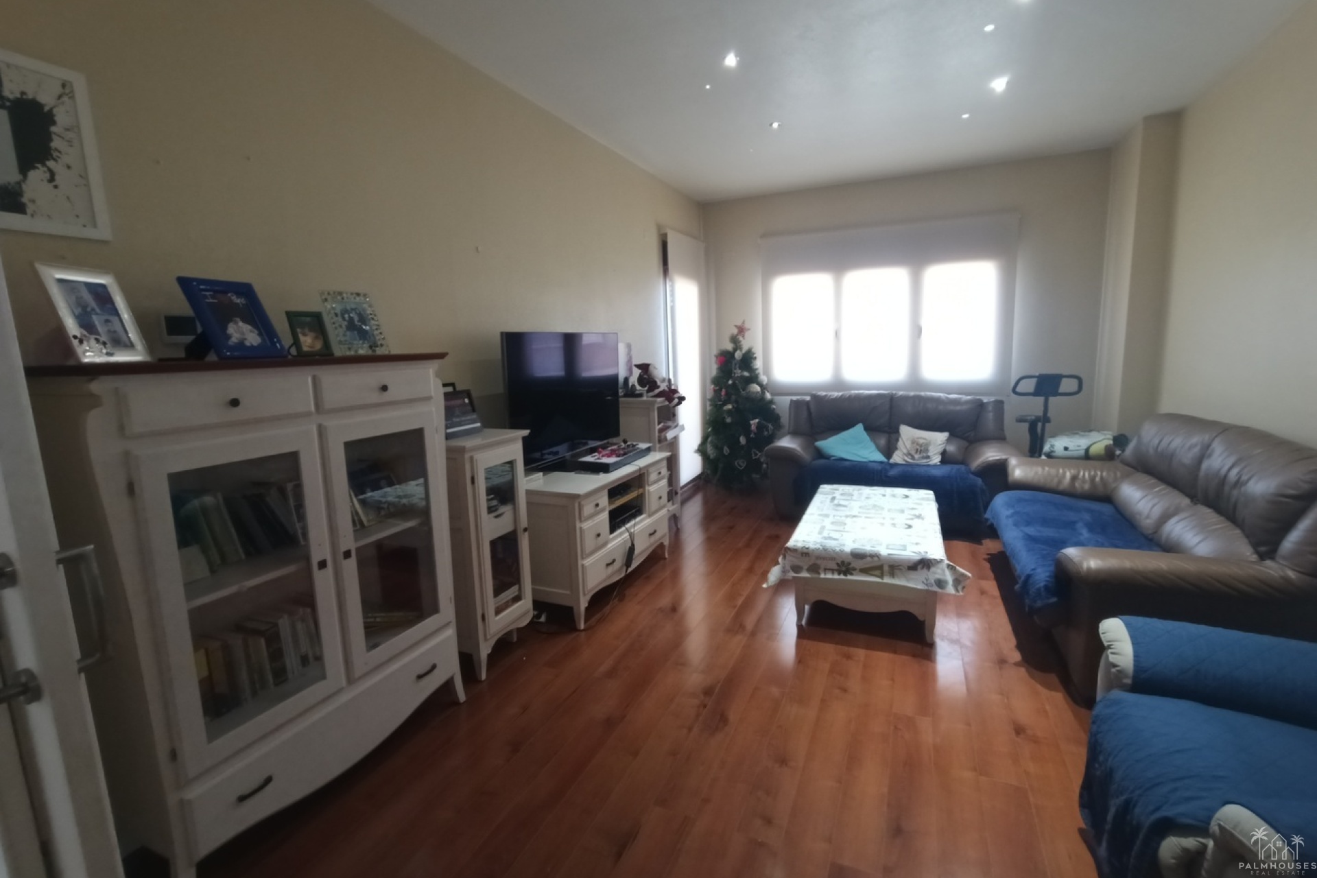 Resale - House - Roldán - Inland