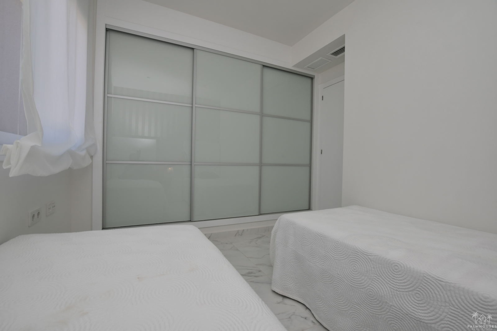 Resale - House - San Miguel de Salinas - Ciudad De Las Comunicaciones