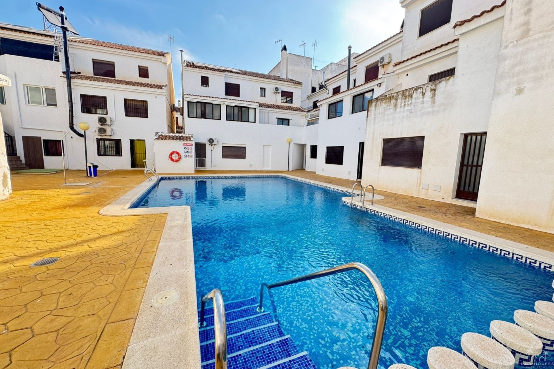 Resale - House - San Miguel de Salinas - San Miguel