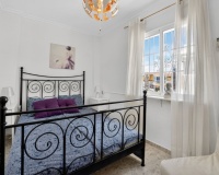 Resale - House - Torrevieja - Aguas Nuevas