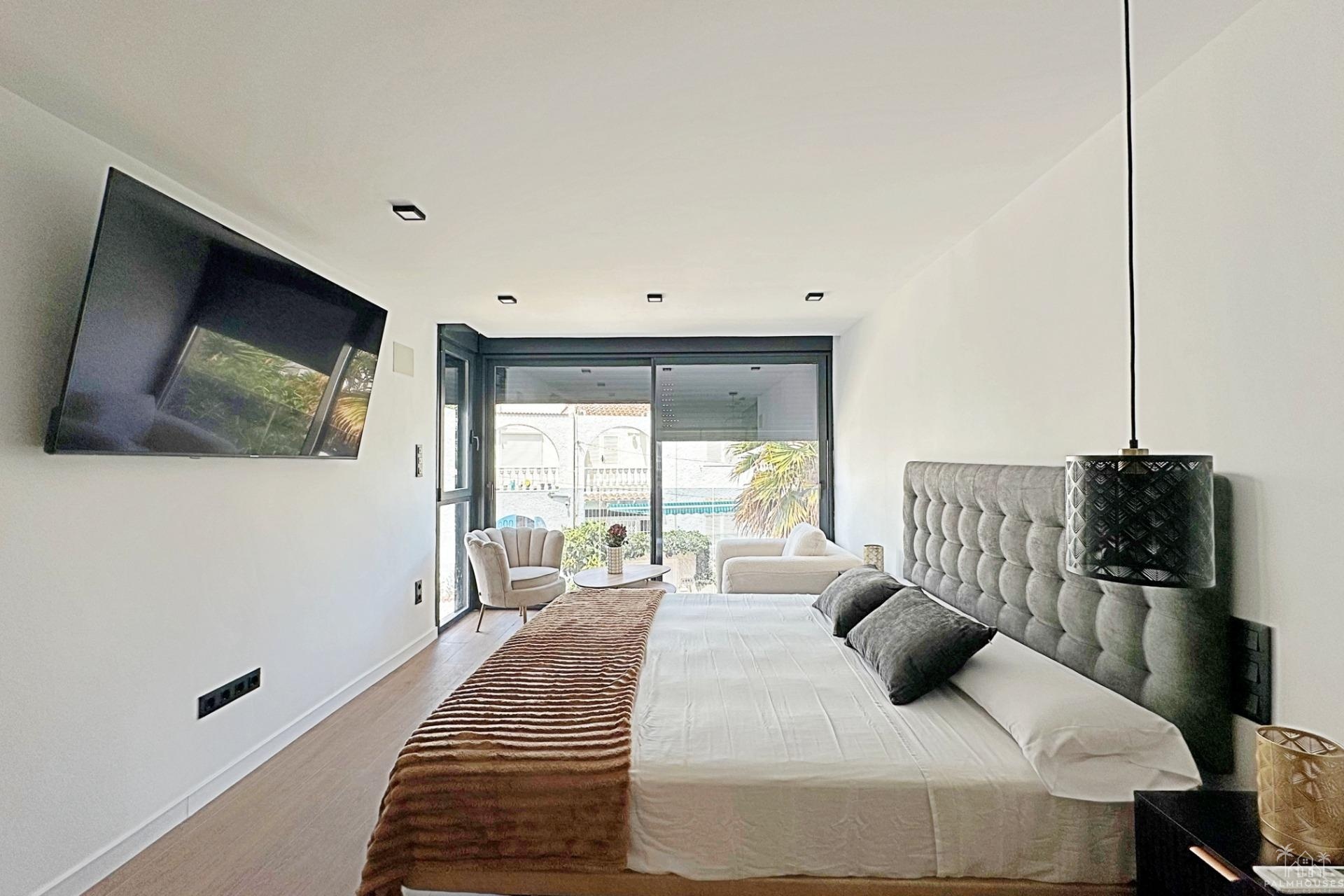 Resale - House - Torrevieja - Aguas Nuevas