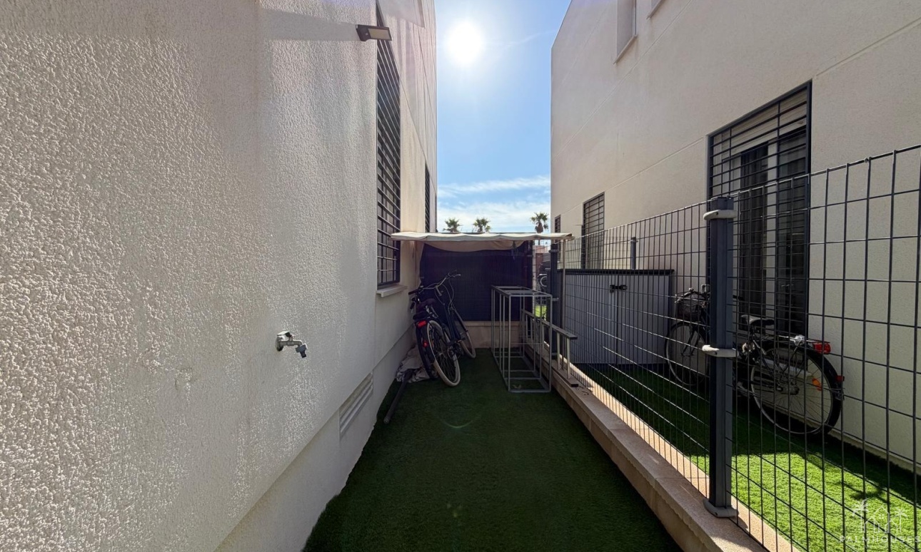 Resale - House - Torrevieja - Aguas Nuevas