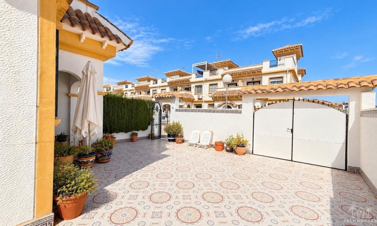Resale - House - Torrevieja - El limonar