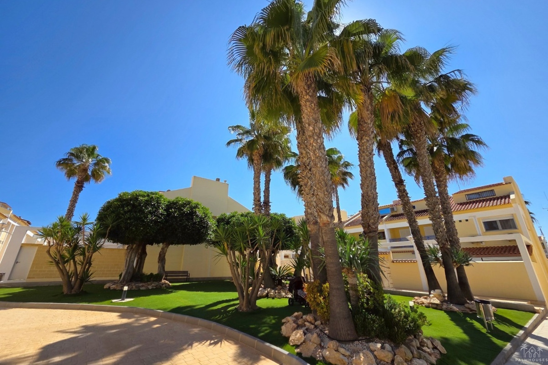 Resale - House - Torrevieja - La Mata
