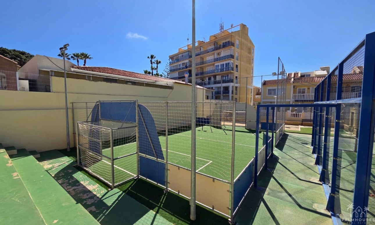 Resale - House - Torrevieja - La Mata