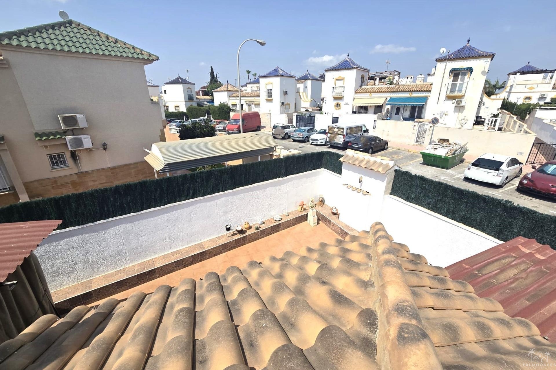 Resale - House - Torrevieja - Los Altos