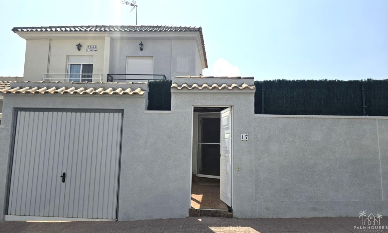 Resale - House - Torrevieja - Los Altos