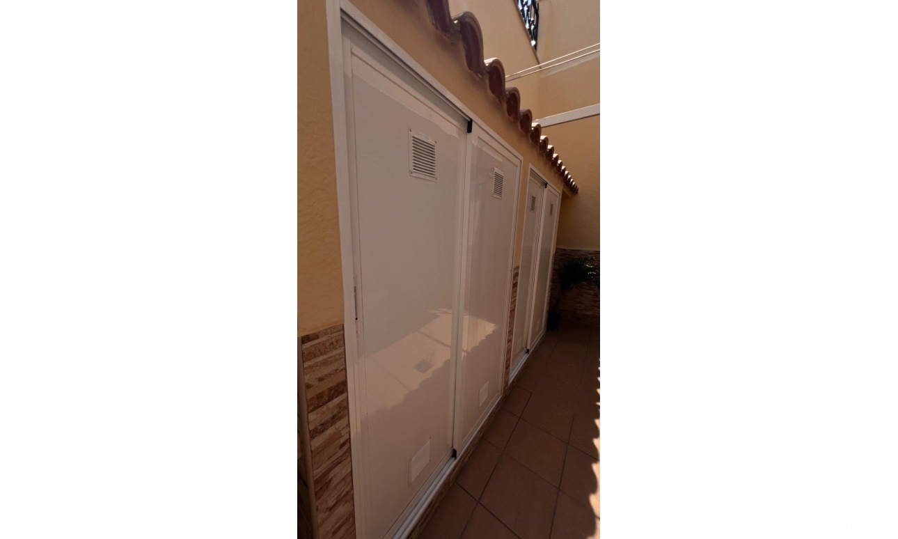 Resale - House - Torrevieja - Los Balcones
