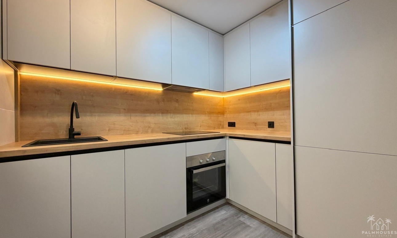 Resale - House - Torrevieja - Miramar - Torre Del Moro