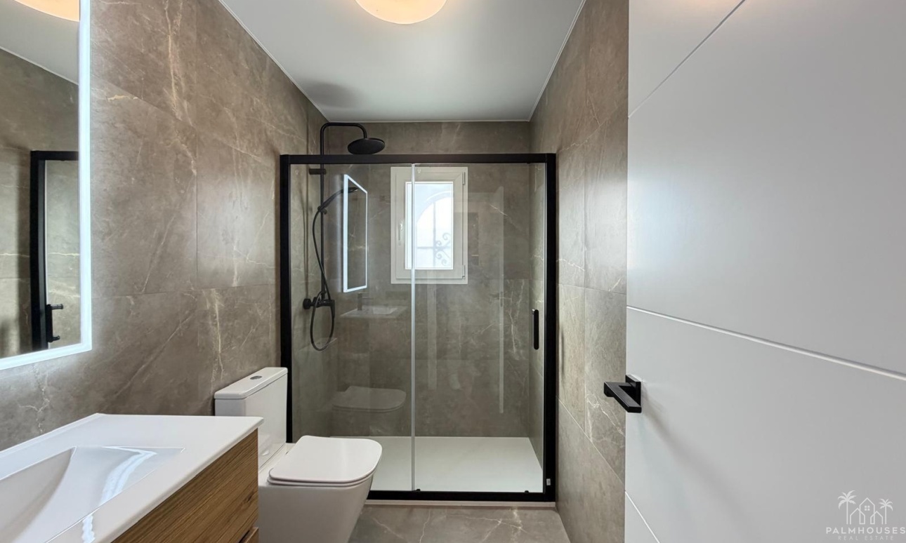 Resale - House - Torrevieja - Miramar - Torre Del Moro