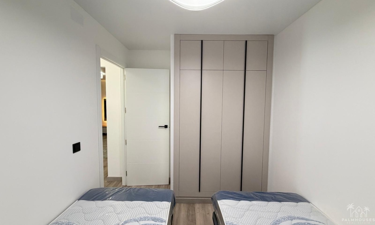 Resale - House - Torrevieja - Miramar - Torre Del Moro