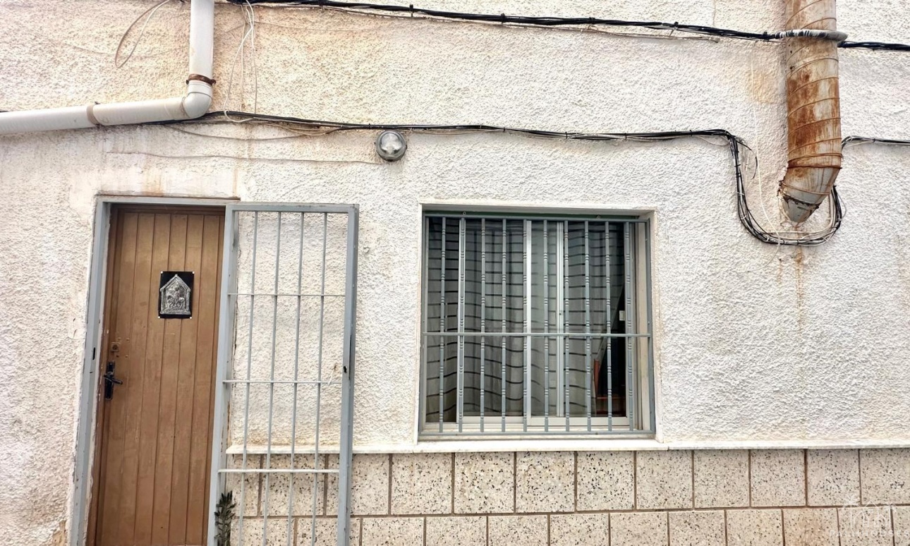 Resale - House - Torrevieja - Playa del cura