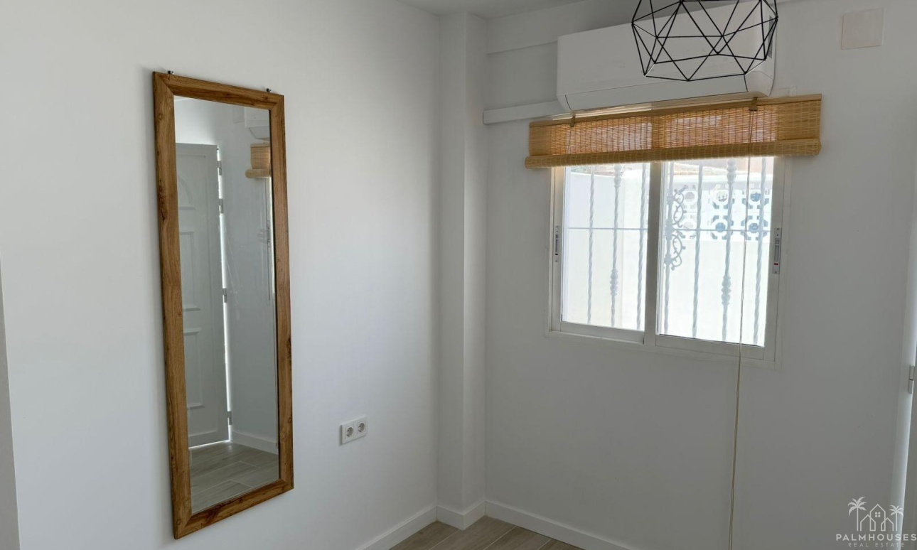 Resale - House - Torrevieja - Sector 25