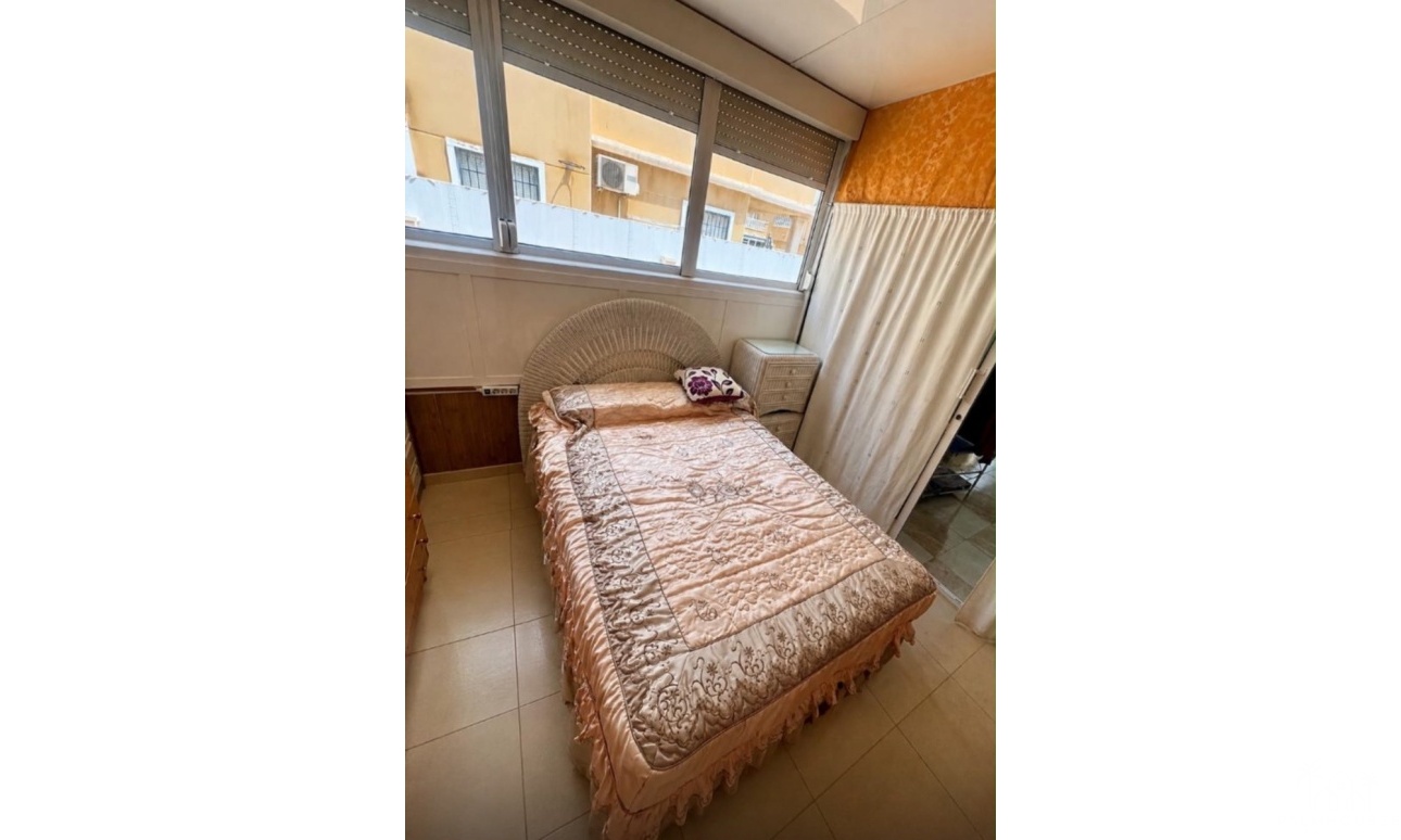 Resale - House - Torrevieja - Torreblanca