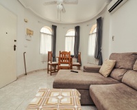 Resale - House - Torrevieja - Torrevieja Centro