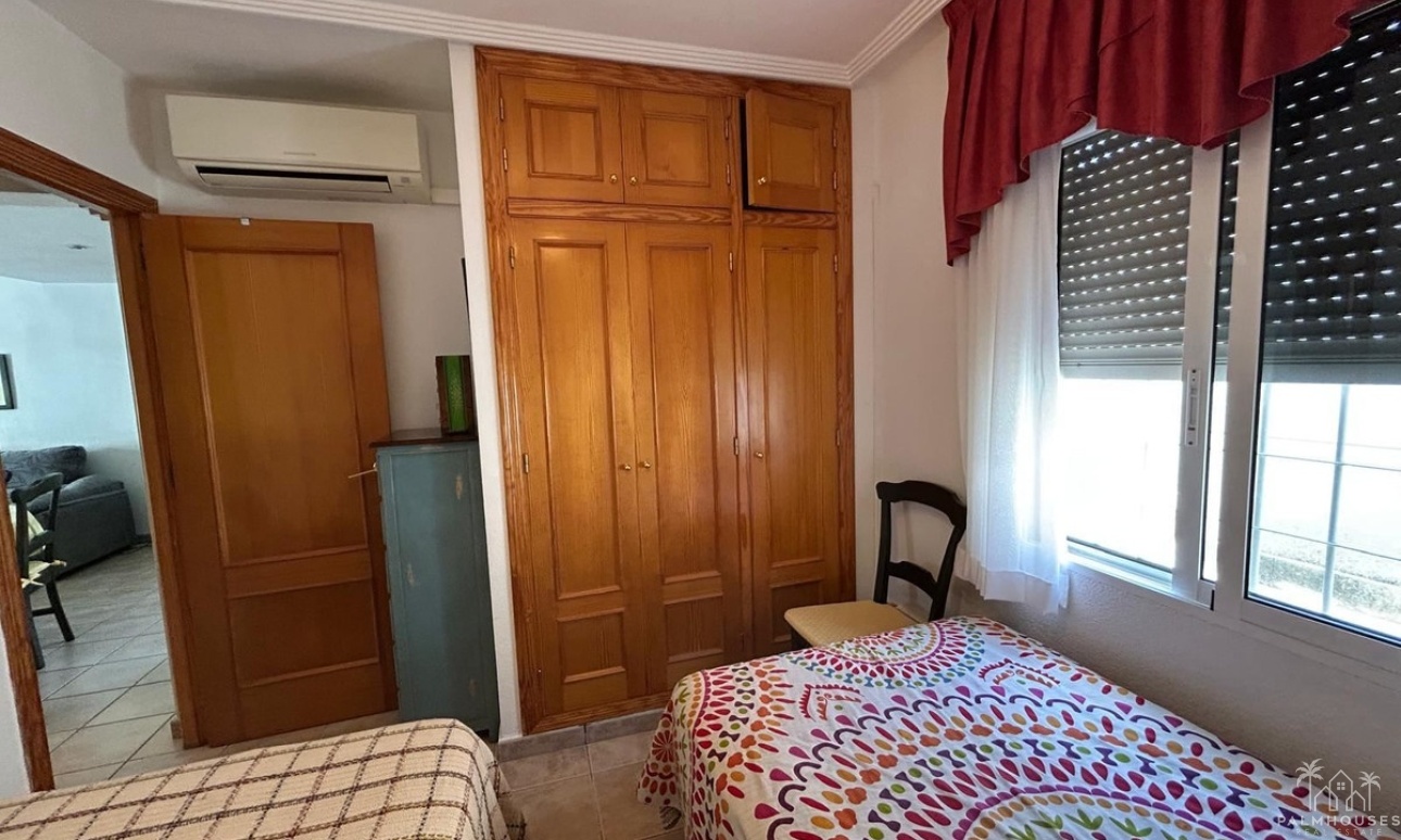 Resale - House - Torrevieja - Torrevieja Centro