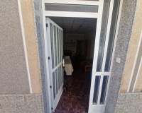 Resale - House - Torrevieja