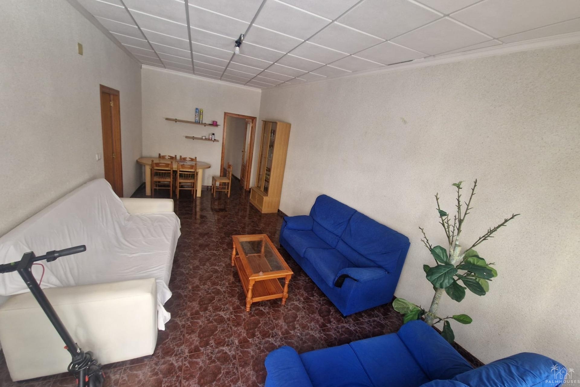Resale - House - Torrevieja
