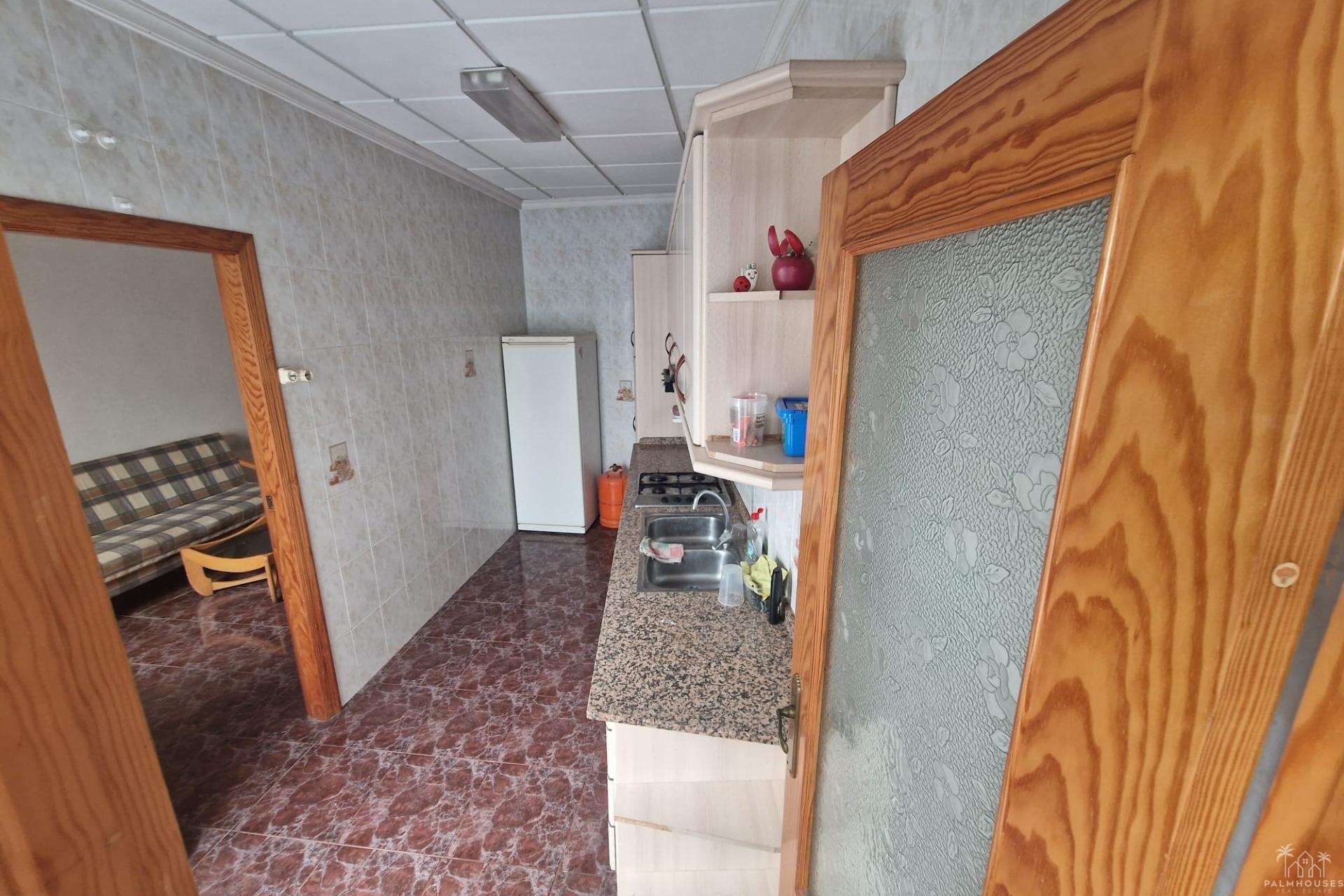 Resale - House - Torrevieja
