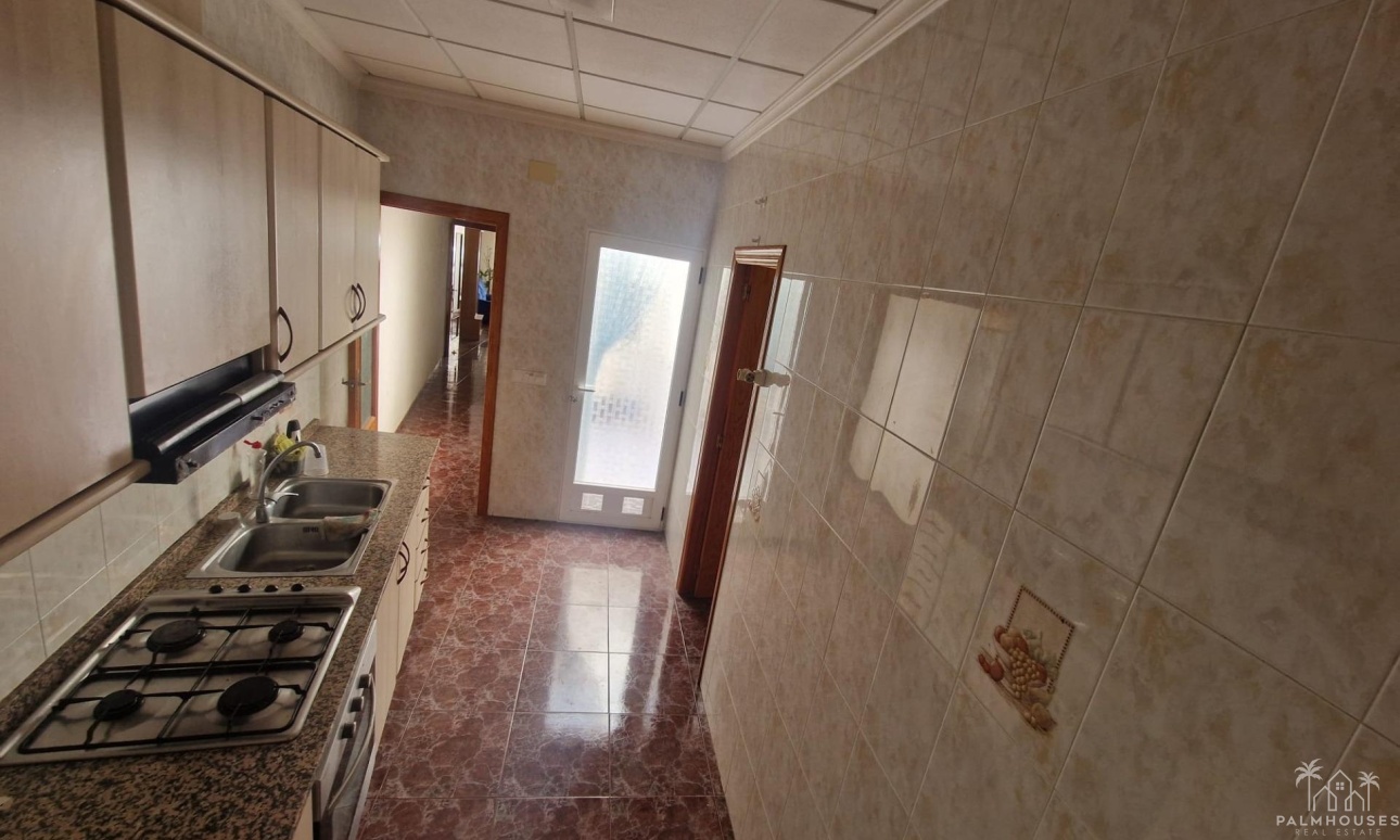 Resale - House - Torrevieja
