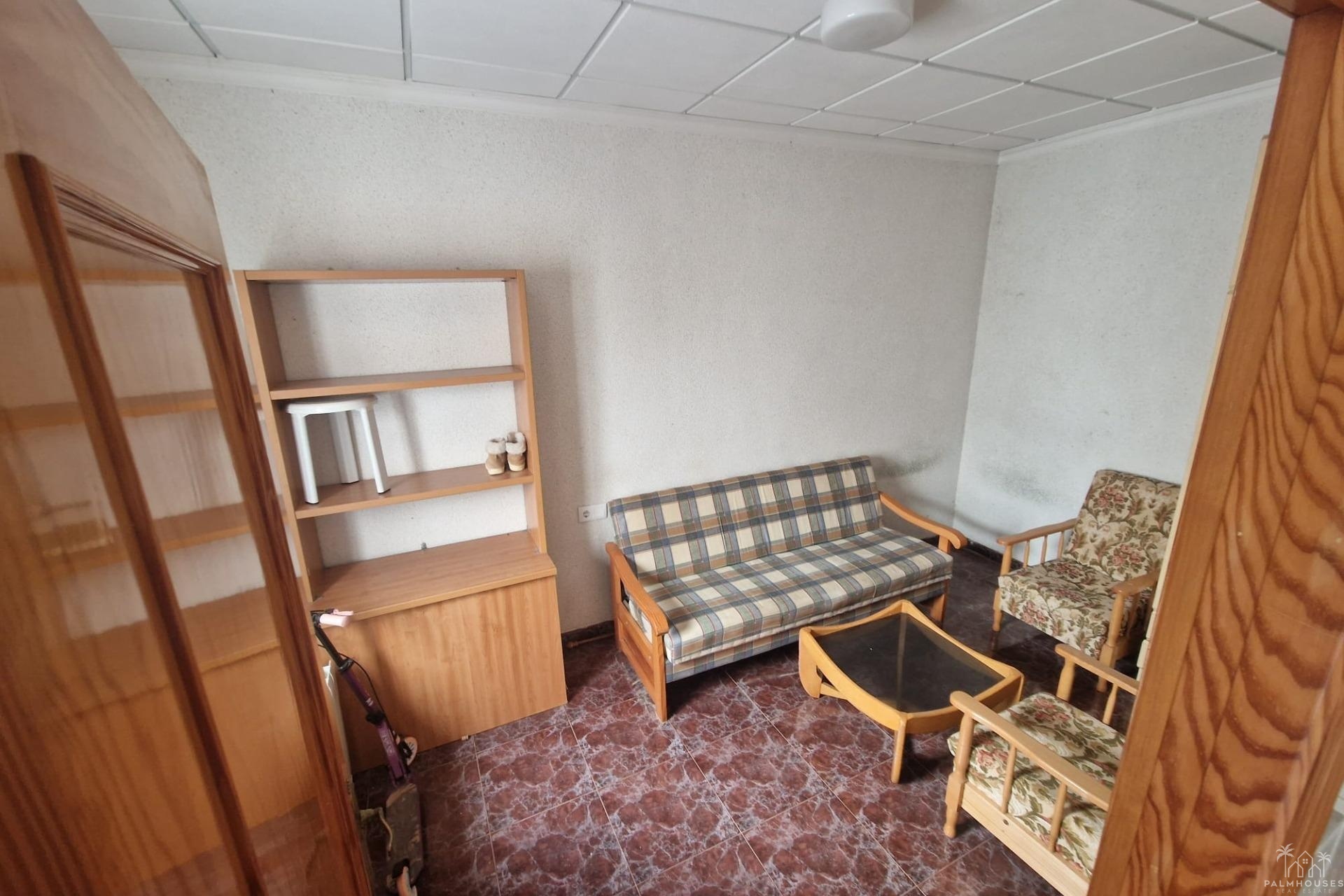 Resale - House - Torrevieja