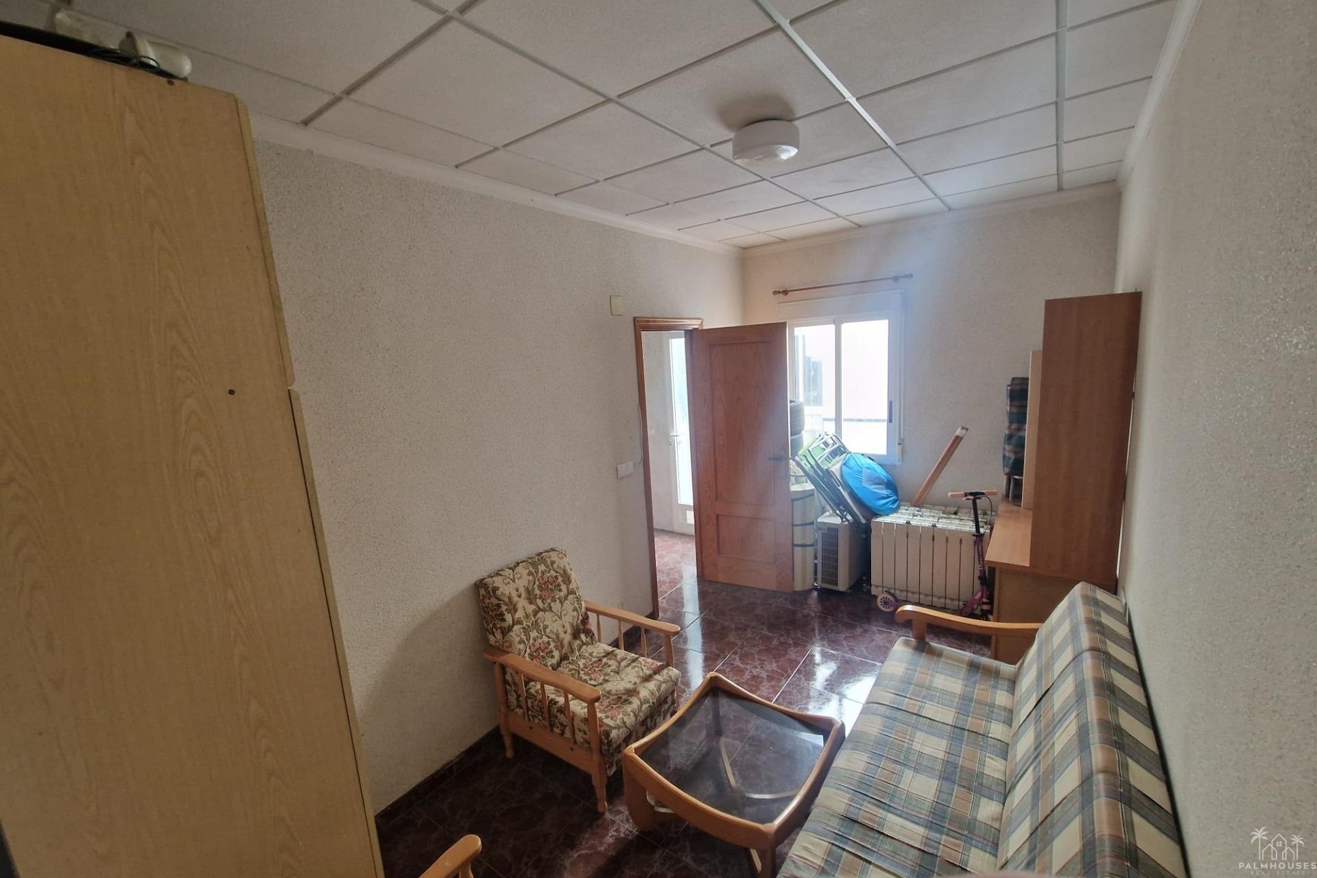 Resale - House - Torrevieja
