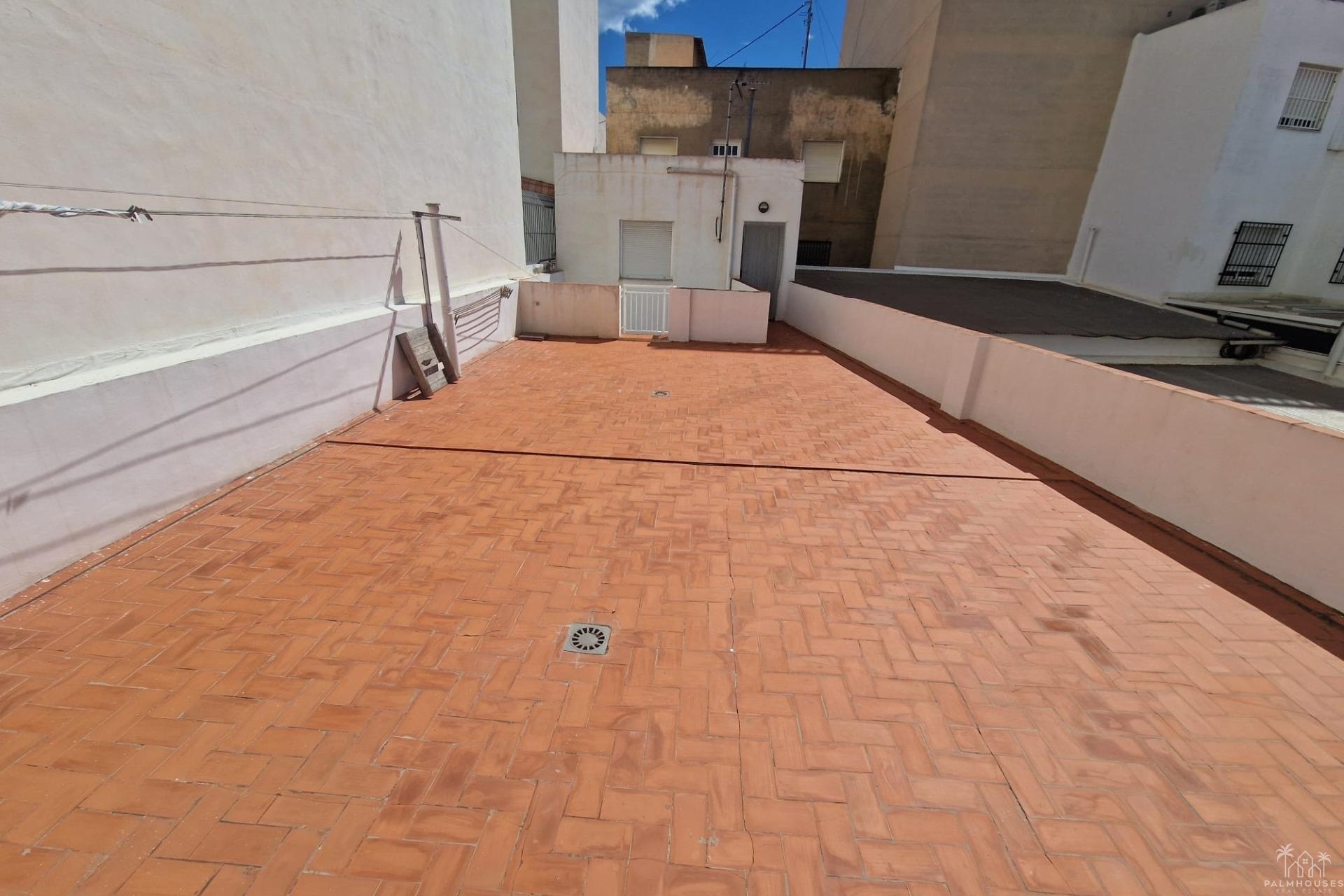Resale - House - Torrevieja