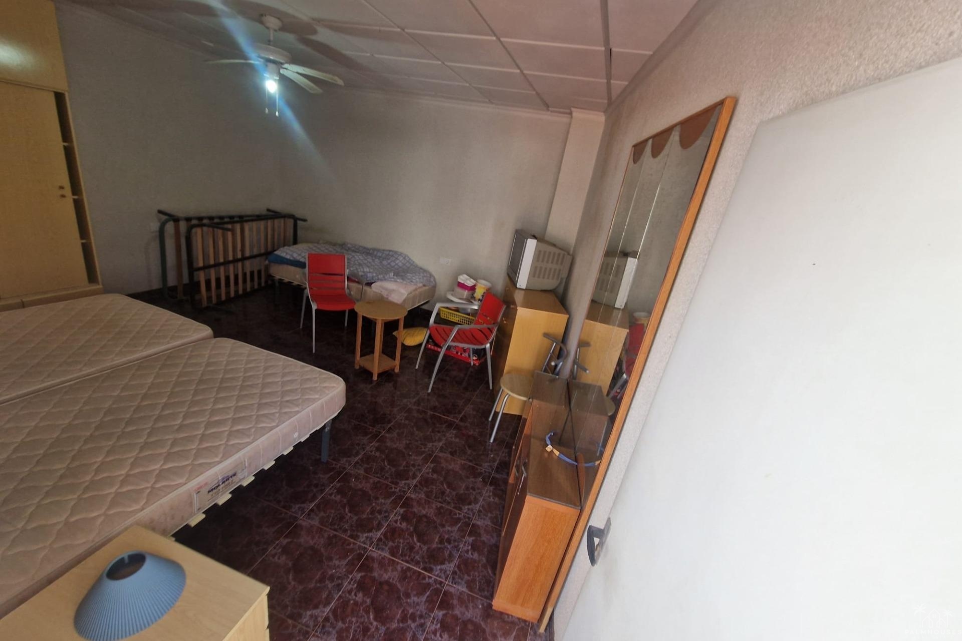 Resale - House - Torrevieja