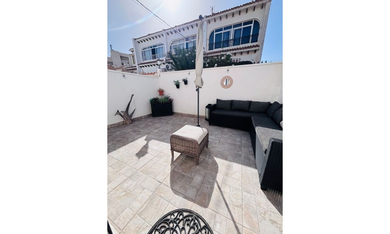Resale - House - Villamartin - Costa Blanca
