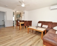 Resale - House - Villamartin