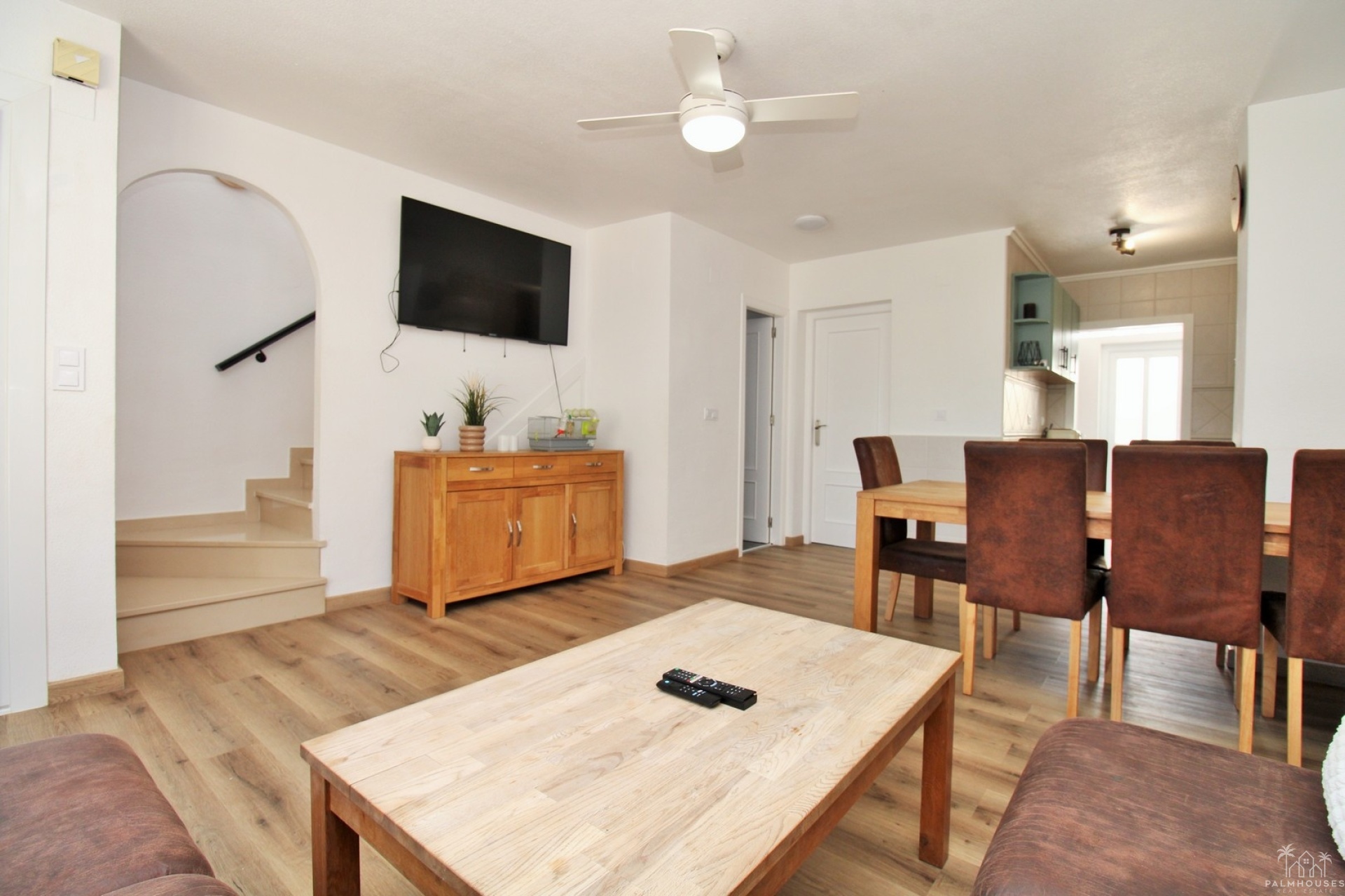 Resale - House - Villamartin