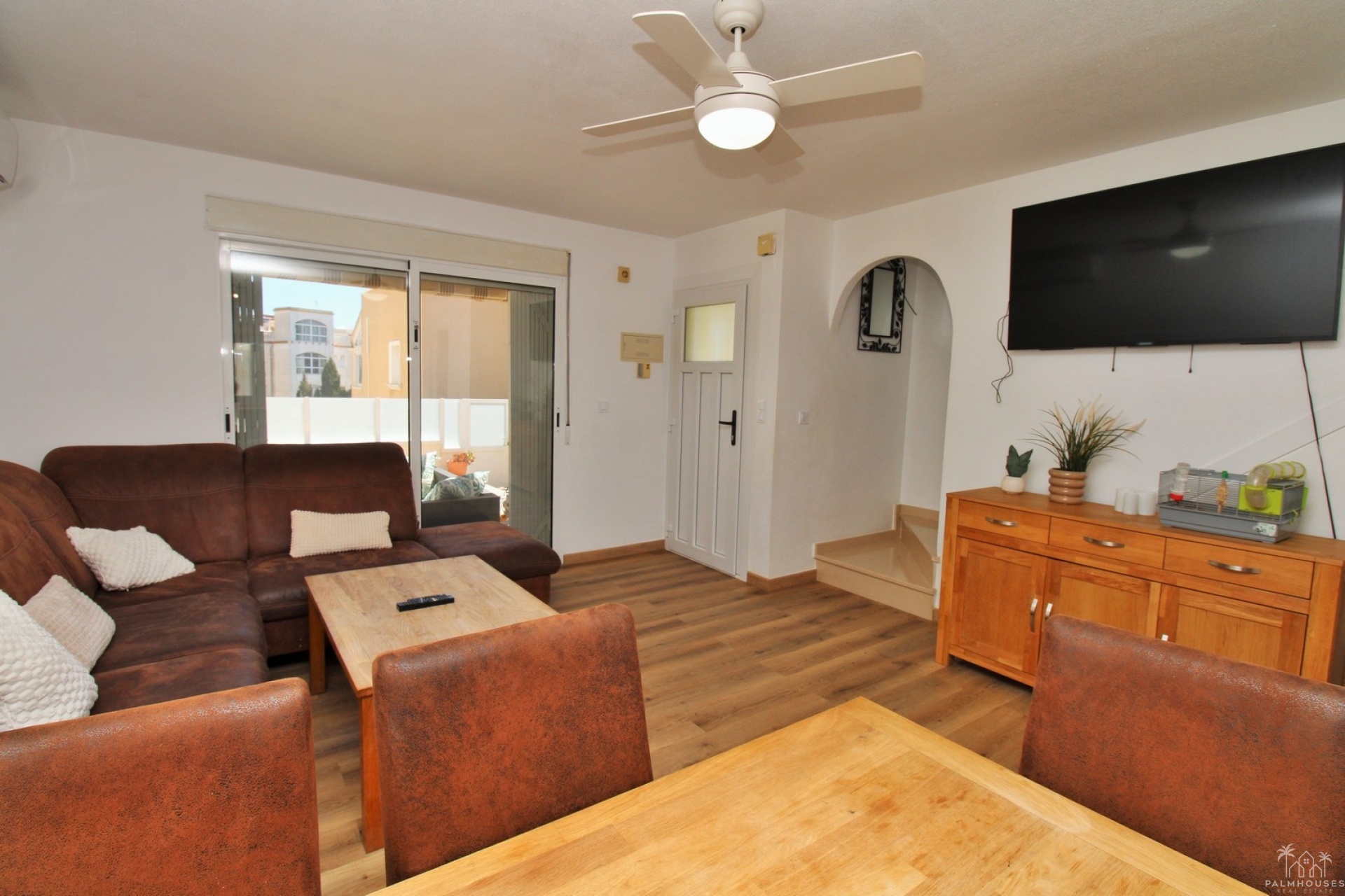 Resale - House - Villamartin