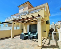 Resale - House - Villamartin