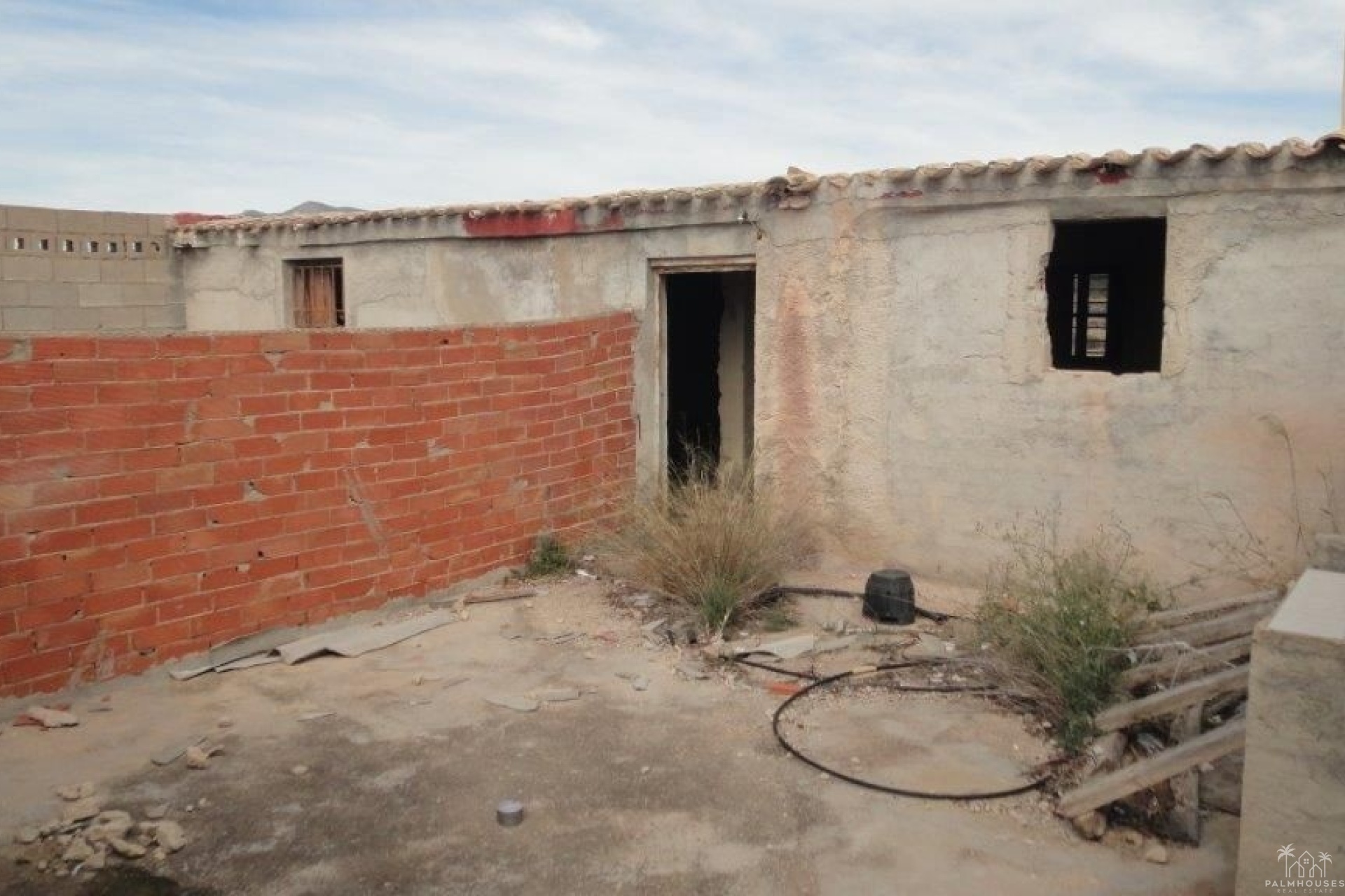 Resale - Plot - Relleu - Relleu Centro
