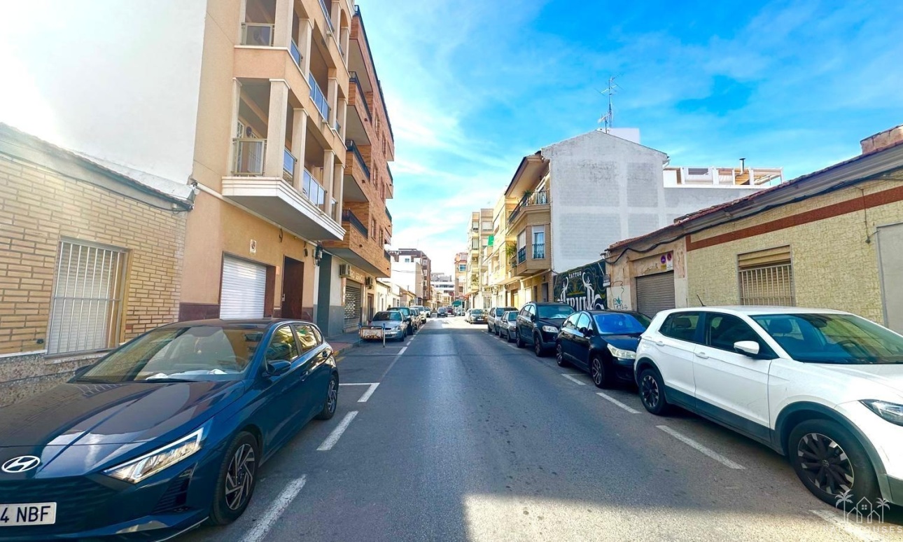 Resale - Plot - Torrevieja