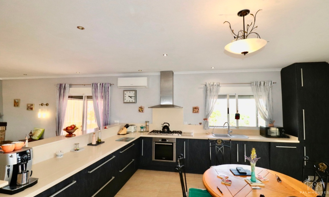 Resale - Villa - Albatera - Albatera Centro