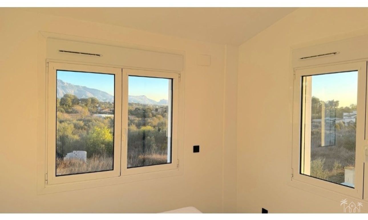 Resale - Villa - Alfaz del Pi - Costa Blanca